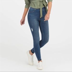 Spanx distressed denim skinny jeans size M